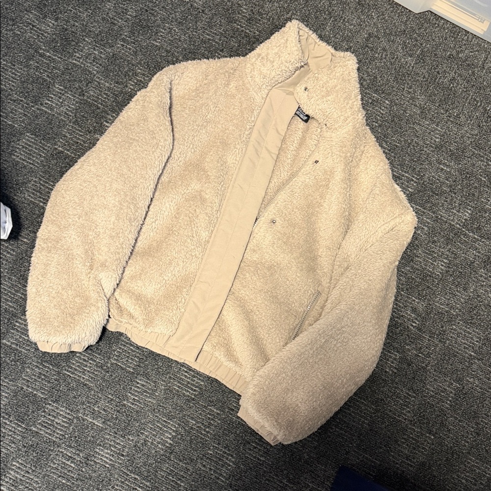 Women’s Sherpa Jacket